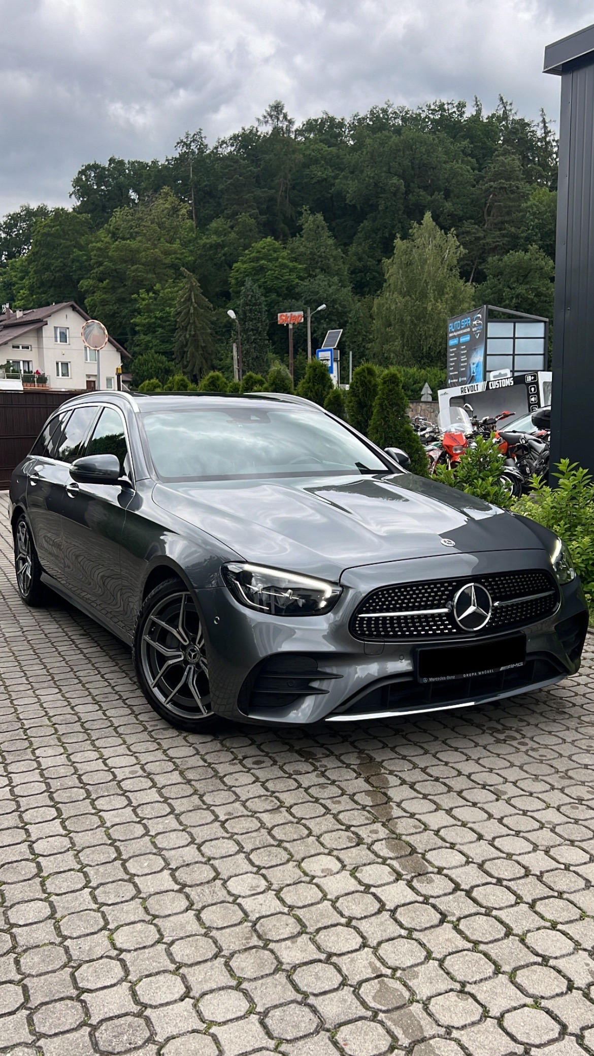Mercedes Gray
