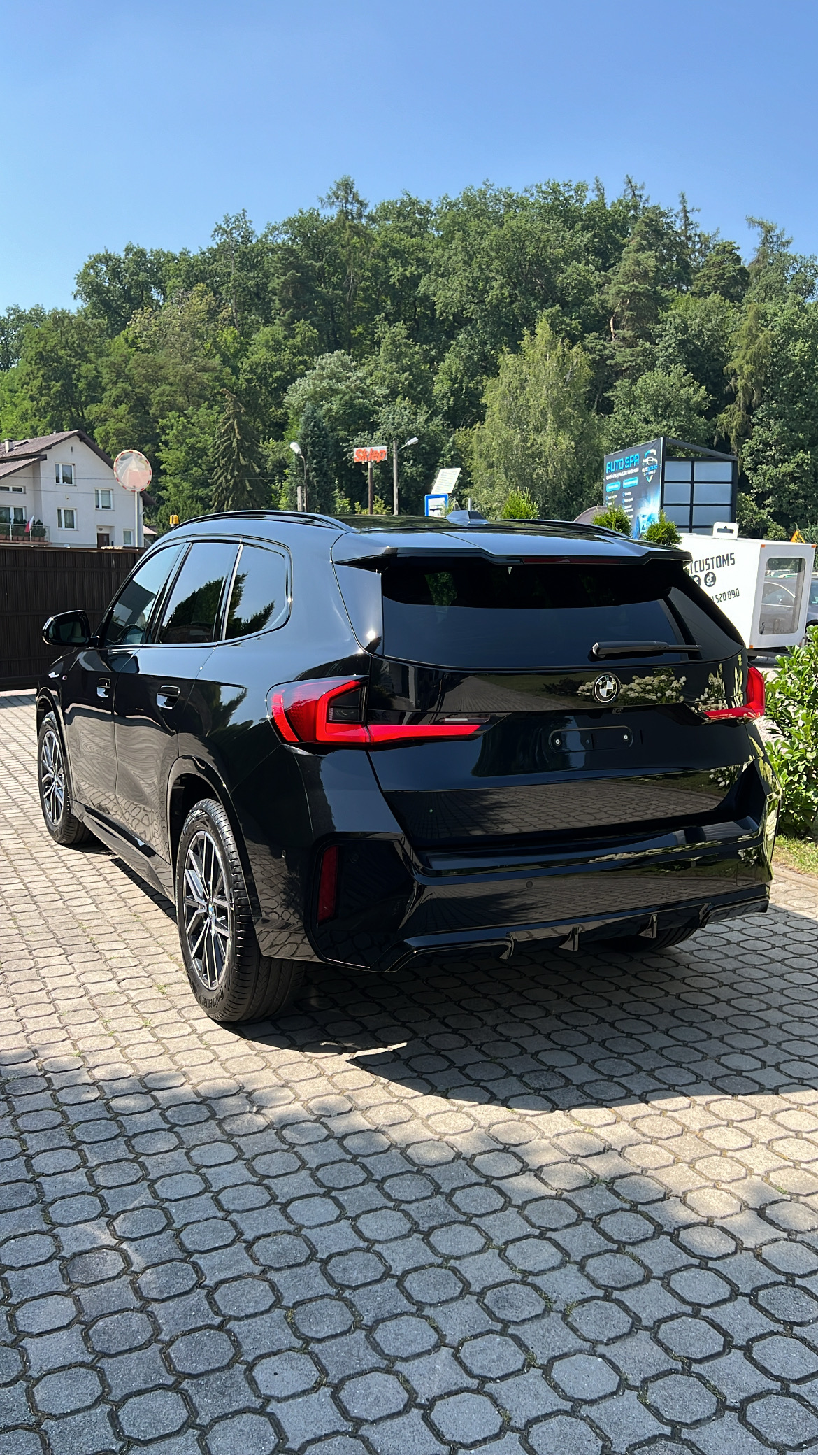 BMW X3 Black Back
