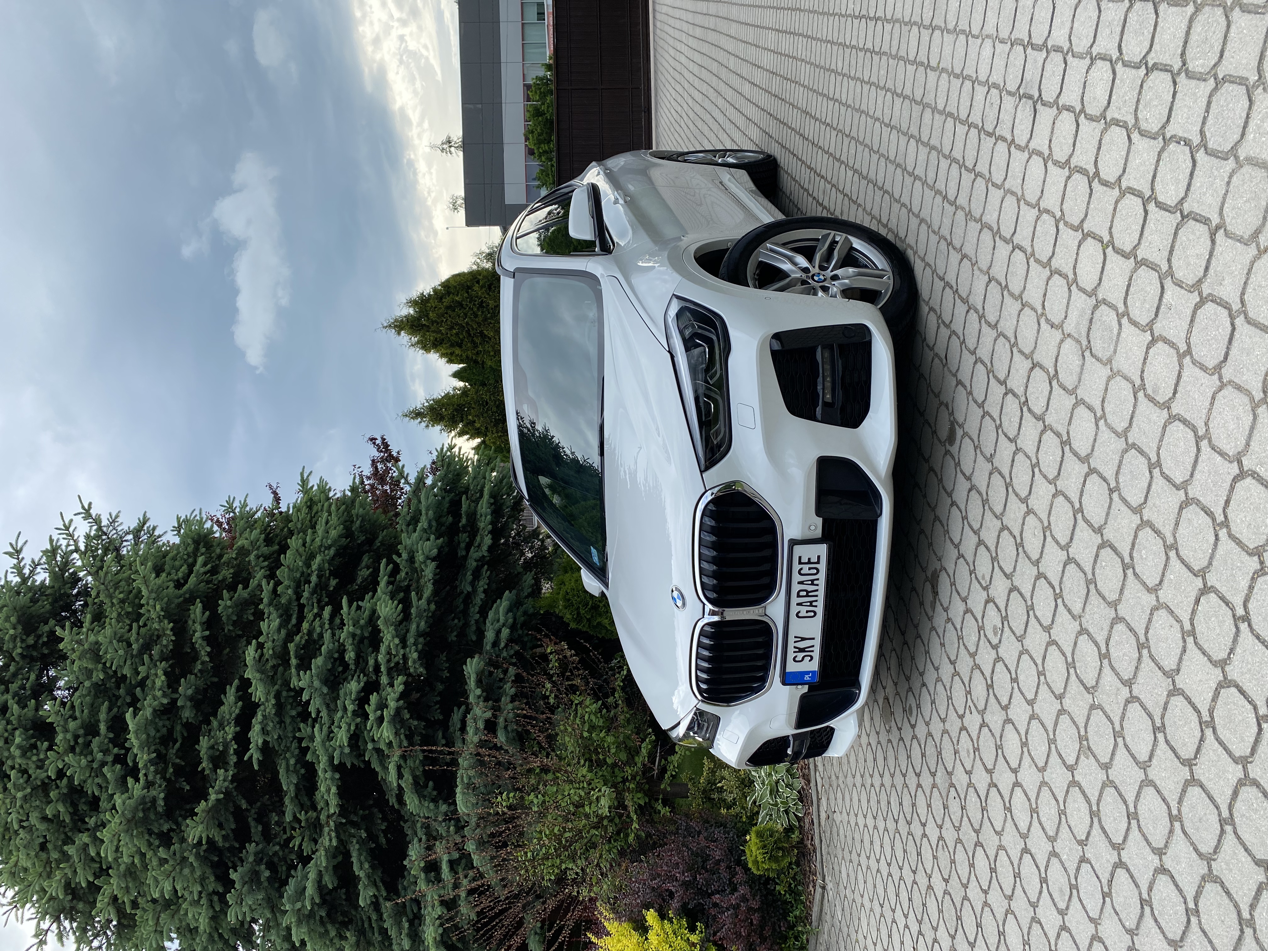 BMW X3 White